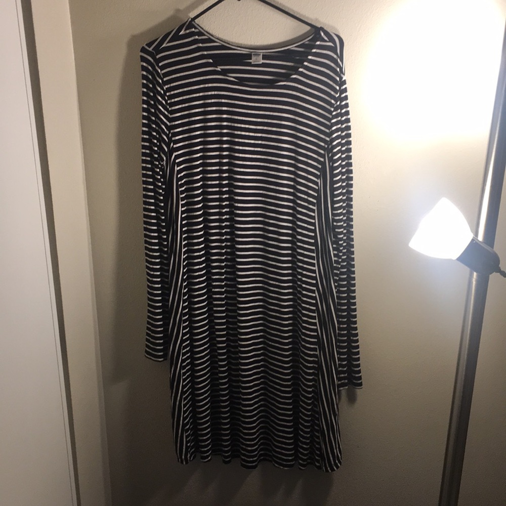 Long sleeve dress